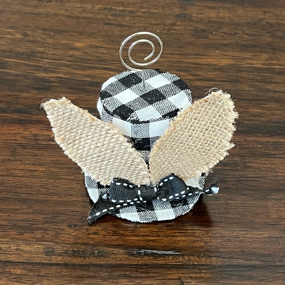 Easter Place Card Holder